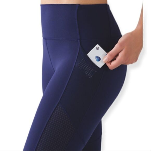 Lululemon Fit Physique Crop Pants - Picture 5 of 10